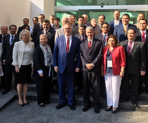 Universities Canada delegation standing with Mexican counterparts.